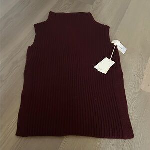 Wilfred Burgundy Sleeveless Sweater